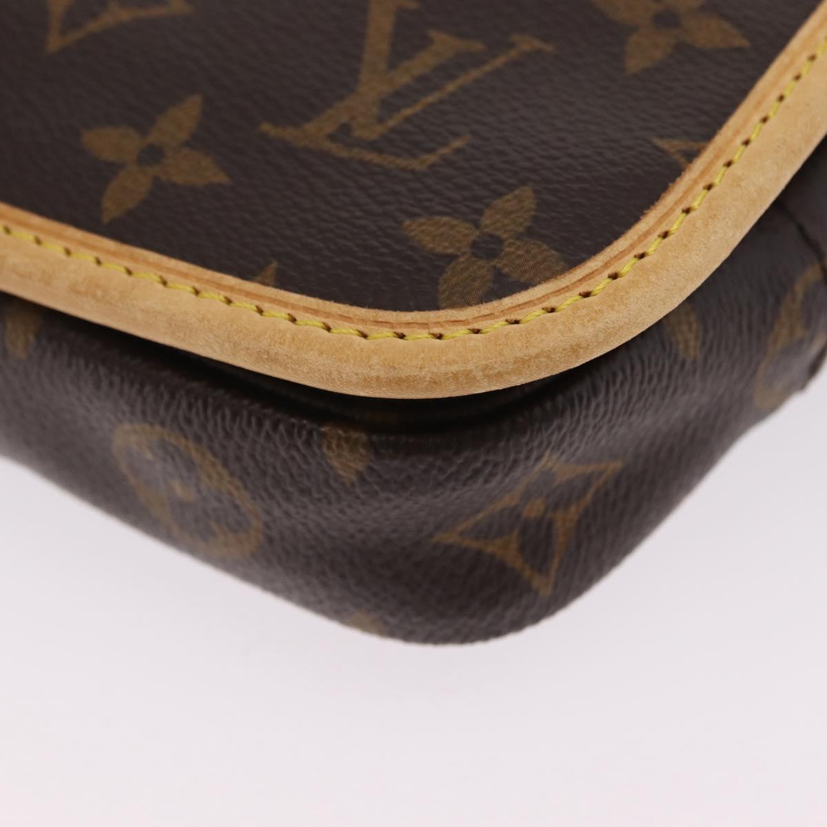 LOUIS VUITTON Monogram Bum Bag Bosphore Shoulder Bag M40108 LV Auth 209751A