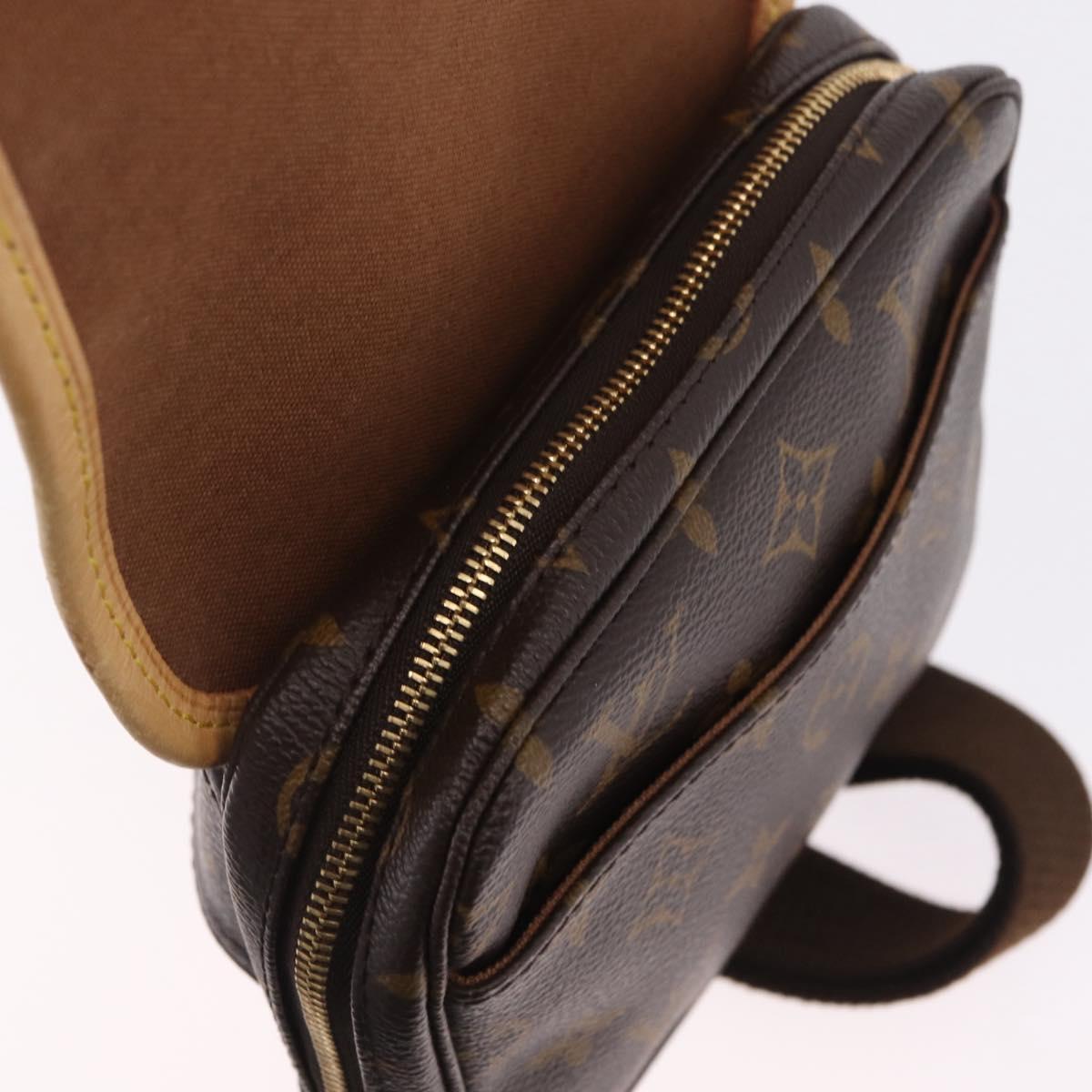 LOUIS VUITTON Monogram Bum Bag Bosphore Shoulder Bag M40108 LV Auth 209751A