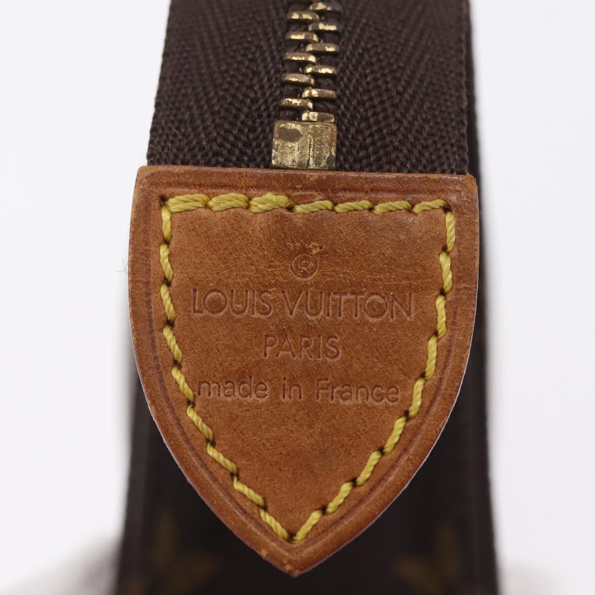 LOUIS VUITTON Monogram Poche Toilette 15 Pouch M47546 LV Auth 209772A