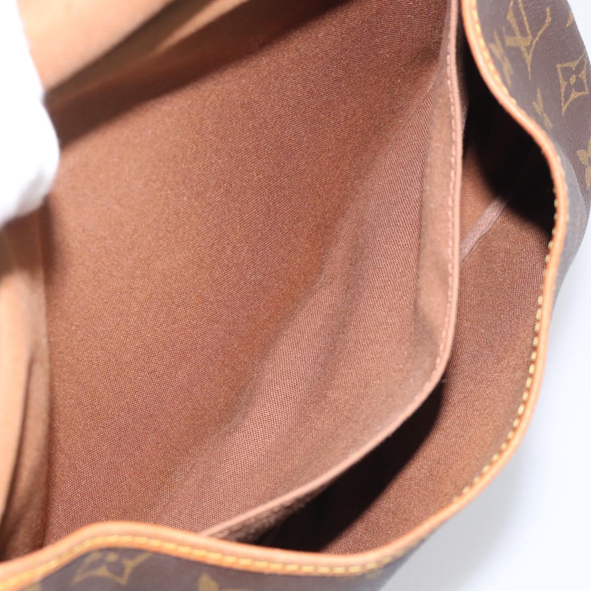LOUIS VUITTON Monogram Saumur 30 Shoulder Bag M42256 LV Auth 209914