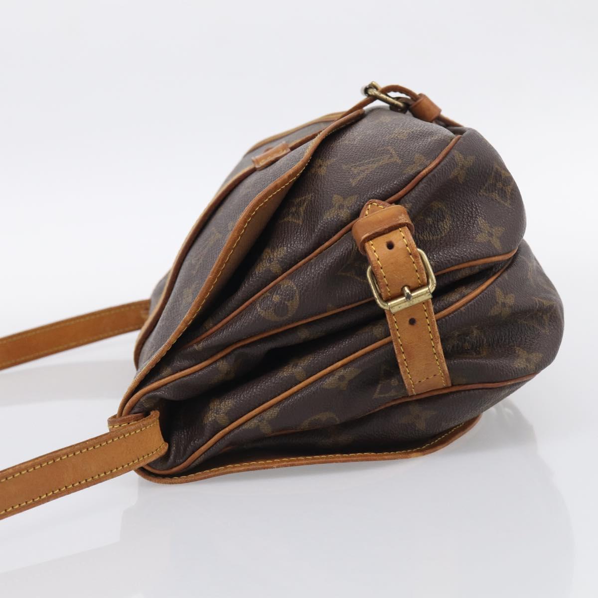 LOUIS VUITTON Monogram Saumur 30 Shoulder Bag M42256 LV Auth 209914