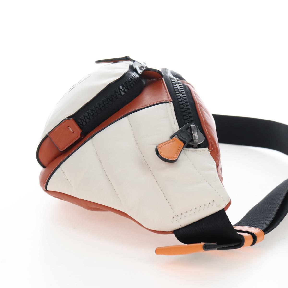 Coach Body Bag Leather Brown White Auth 209957A