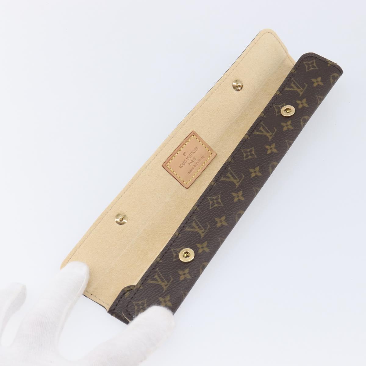 LOUIS VUITTON Monogram Accessory Case LV Auth 209968V