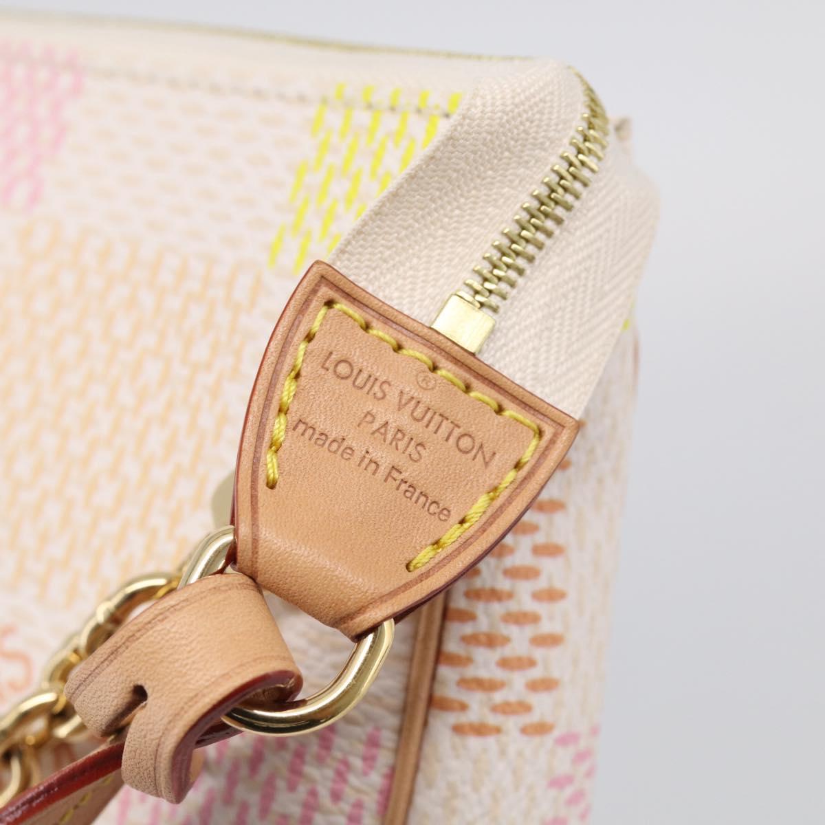 LOUIS VUITTON Damier Licious Pochette Pouch Peach N40642 LV Auth 210081SM