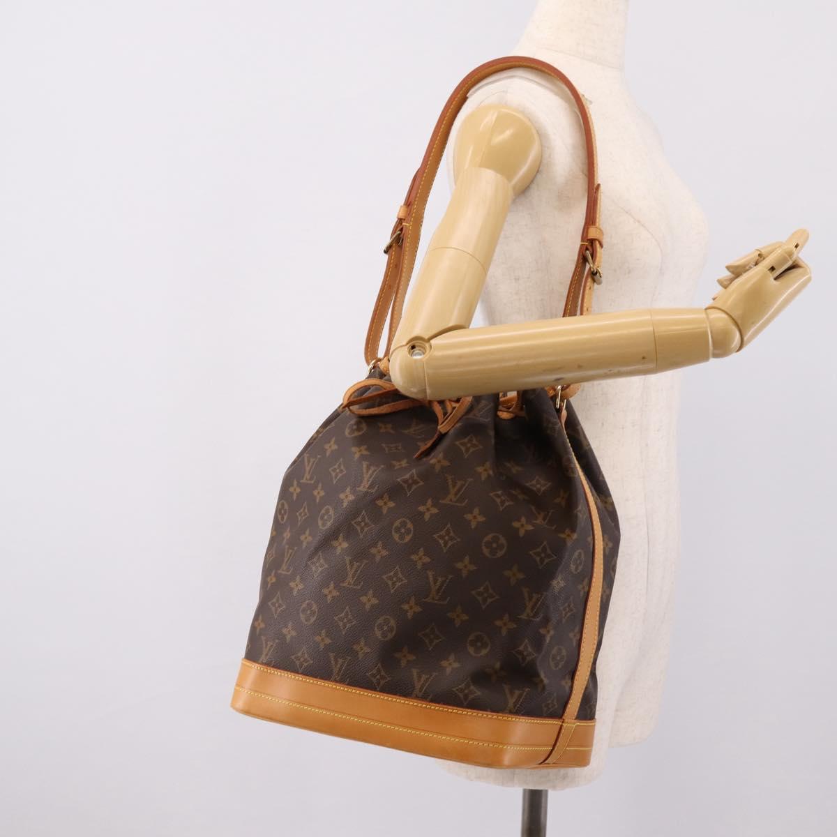 LOUIS VUITTON Monogram Noe Shoulder Bag M42224 LV Auth 210163V