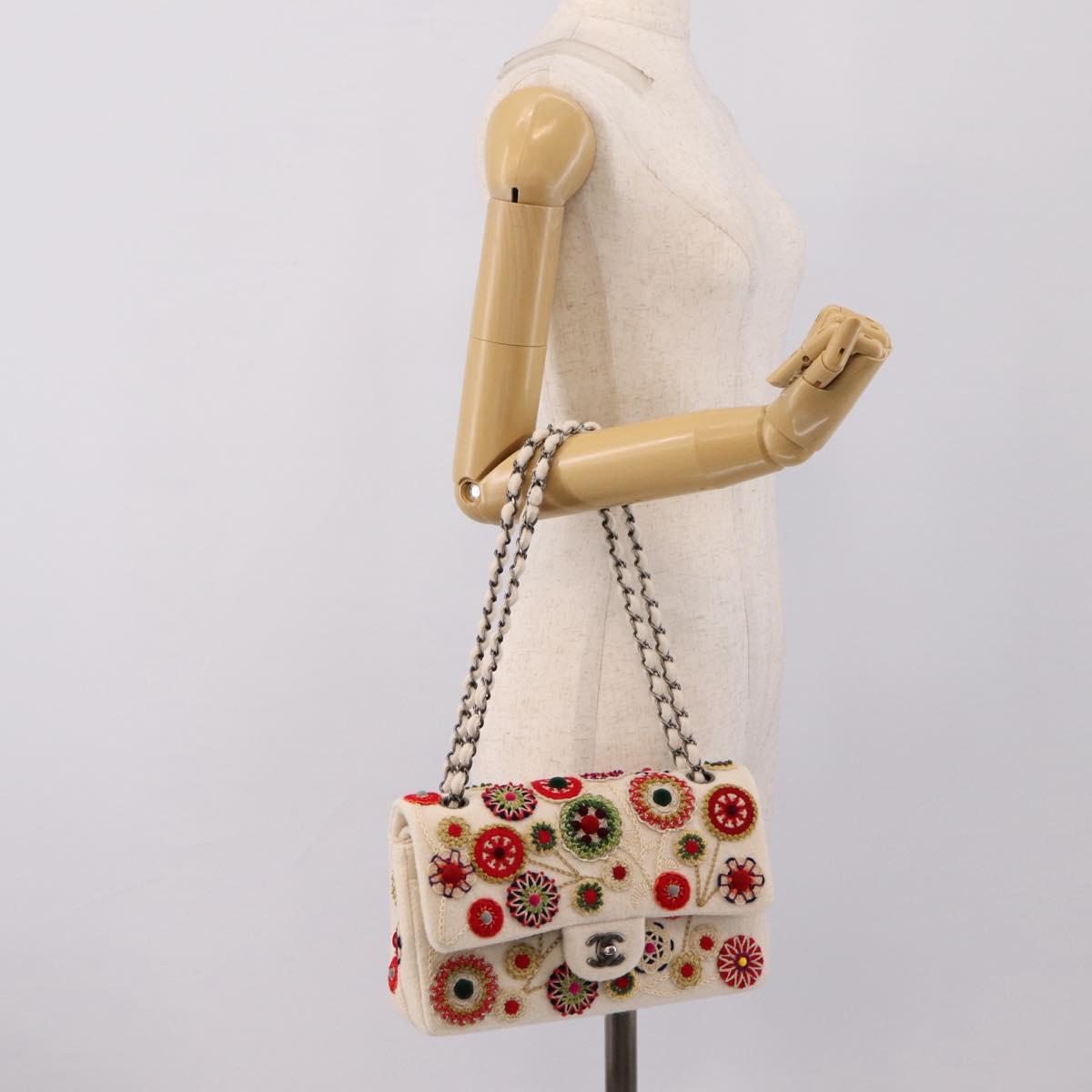 CHANEL Chain Shoulder Bag Canvas White Silver CC Auth 210168SM
