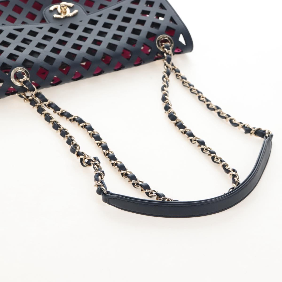CHANEL Chain Matelasse25 Shoulder Bag Leather Navy Gold CC Auth 210170SM