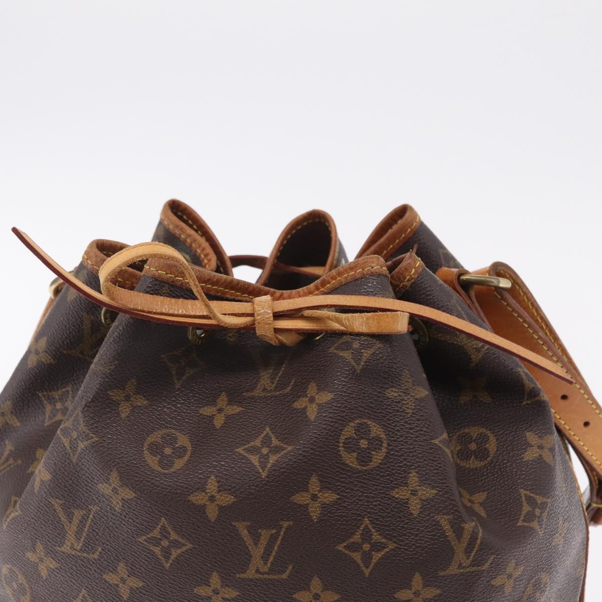 LOUIS VUITTON Monogram Petit Noe Shoulder Bag M42226 LV Auth 210217