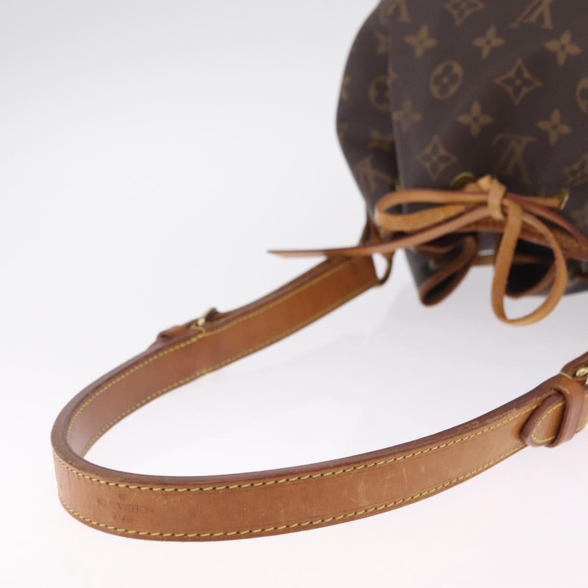 LOUIS VUITTON Monogram Petit Noe Shoulder Bag M42226 LV Auth 210217