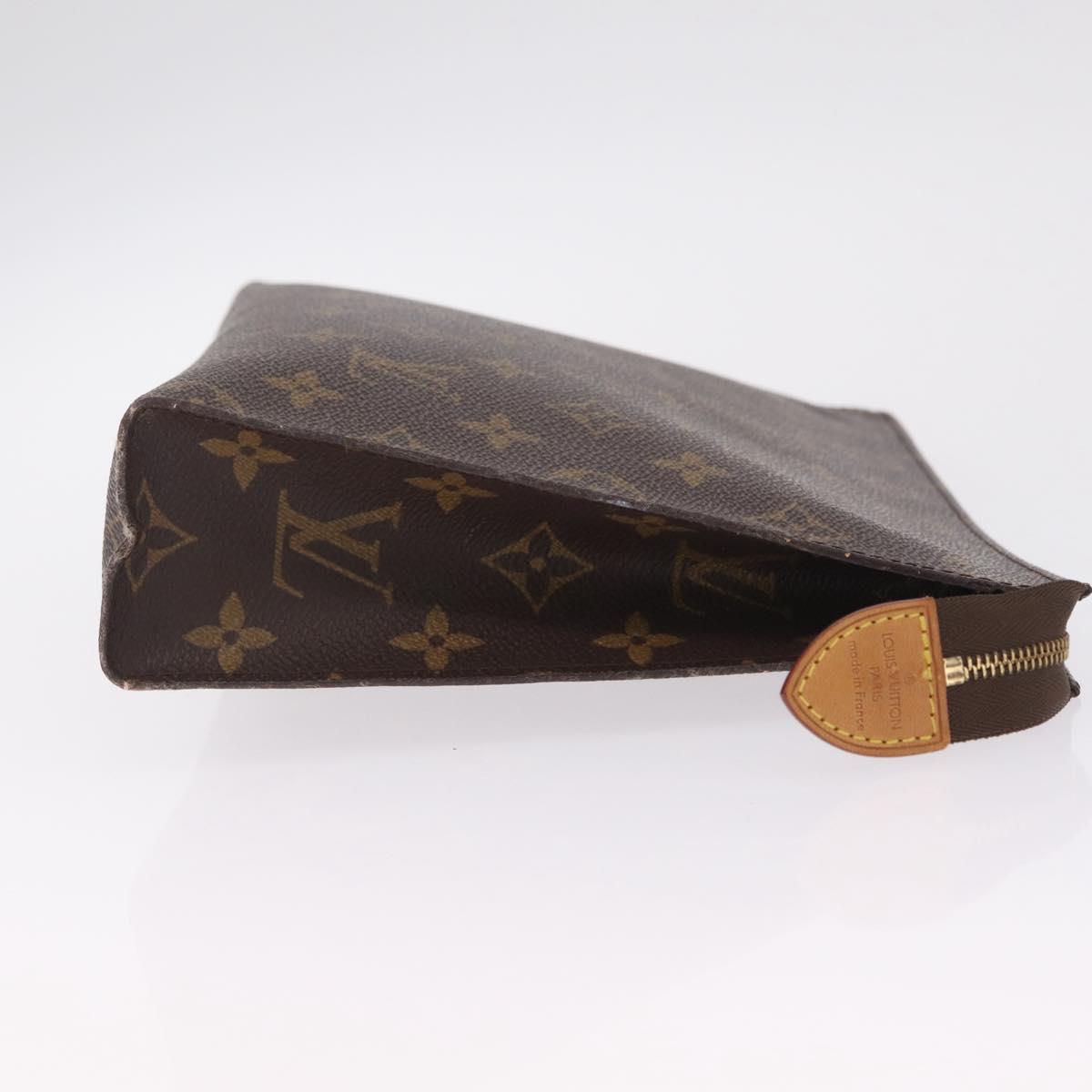 LOUIS VUITTON Monogram Poche Toilette 26 Pouch M47542 LV Auth 210418