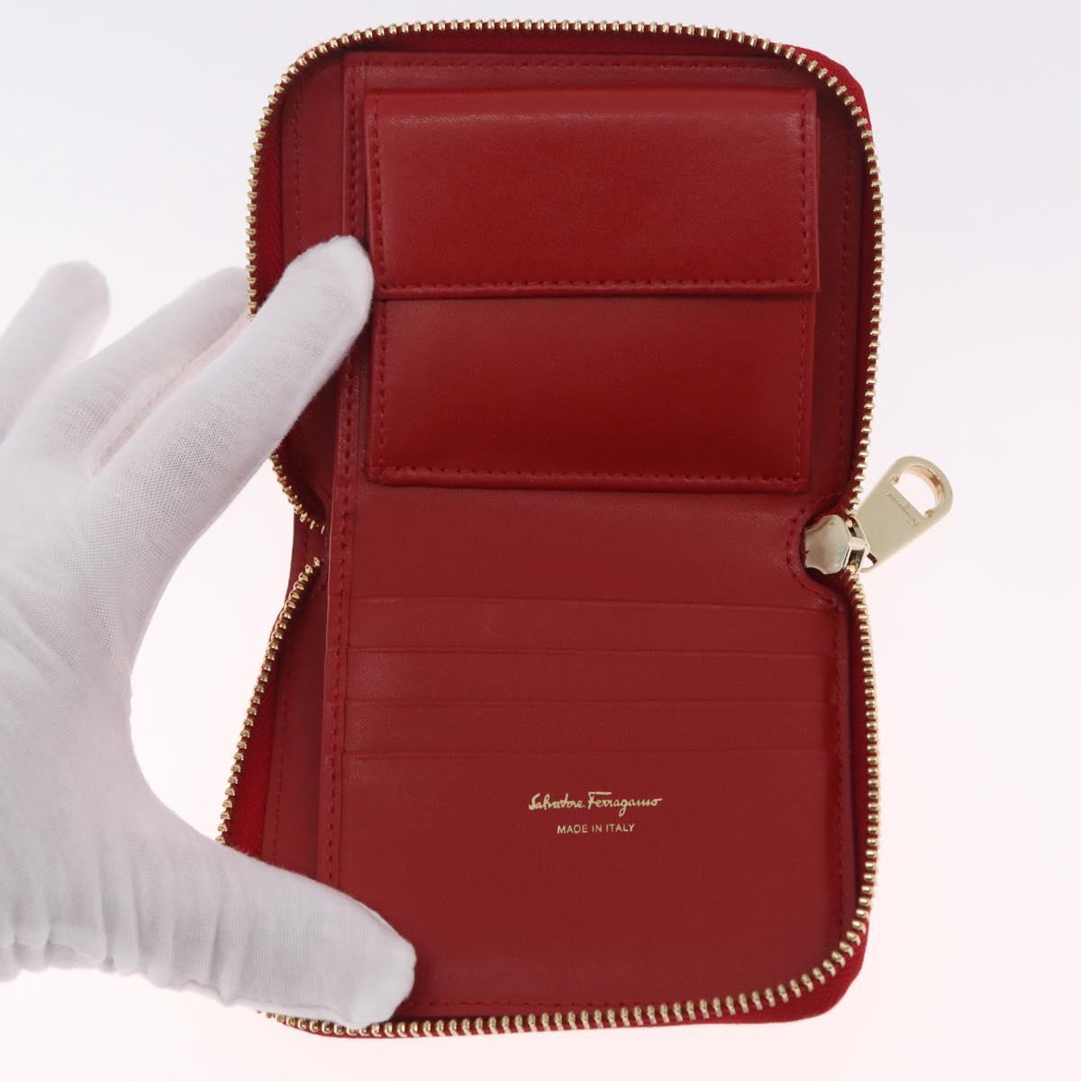 Salvatore Ferragamo Wallet Leather Red Gold Auth 210451M