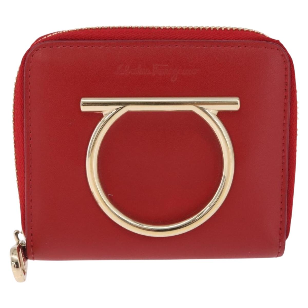 Salvatore Ferragamo Wallet Leather Red Gold Auth 210451M