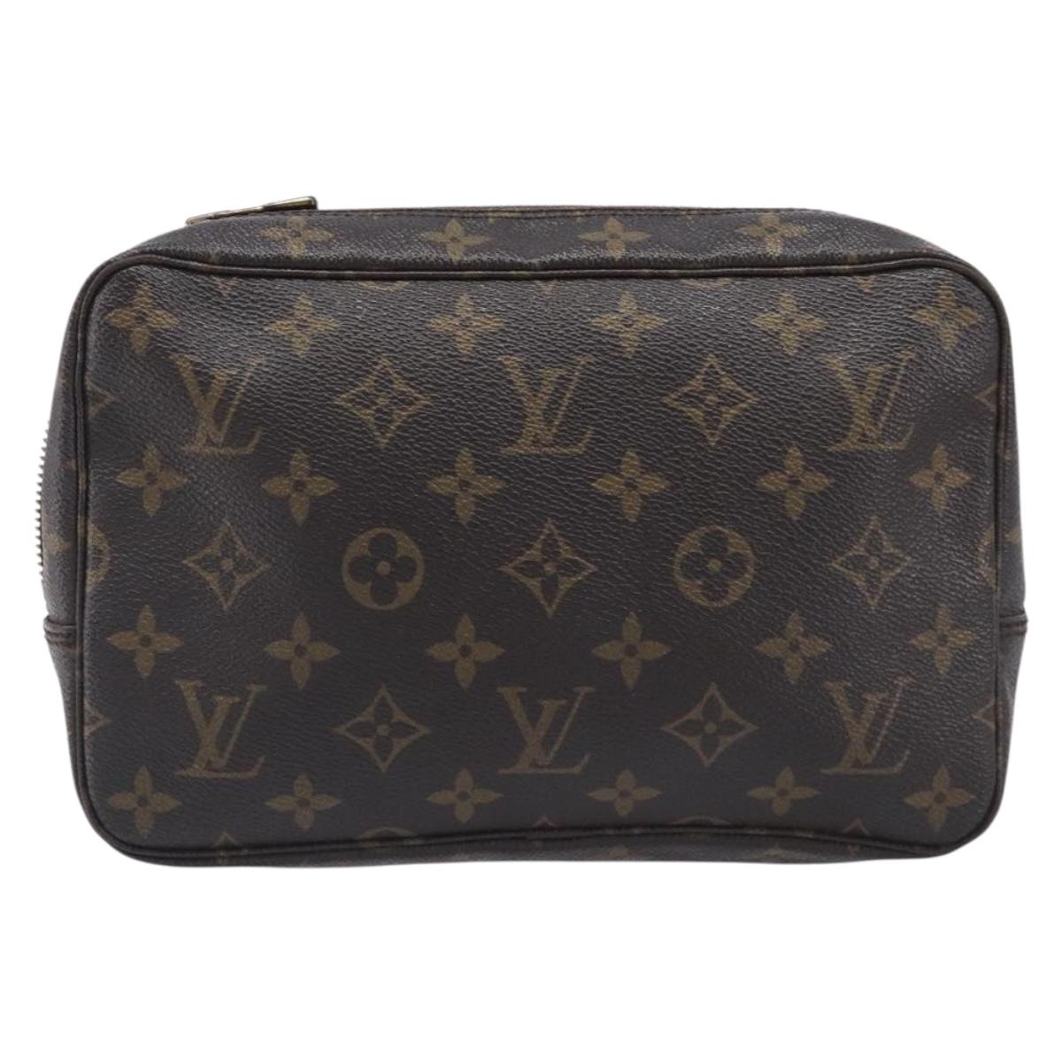 LOUIS VUITTON Monogram Trousse Toilette 28 Clutch Bag M47522 LV Auth 210469