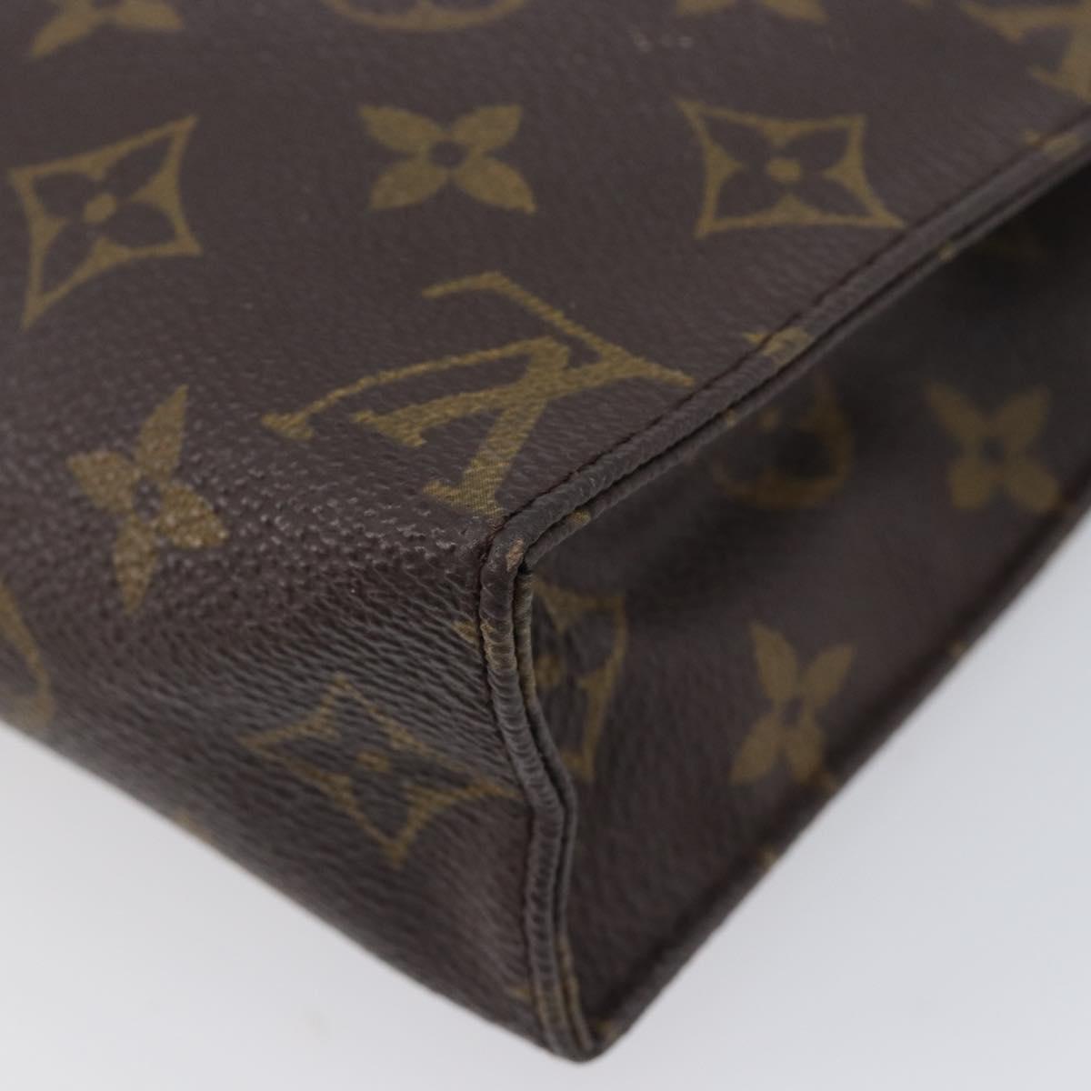 LOUIS VUITTON Monogram Poche Toilette 19 Pouch M47544 LV Auth 210470