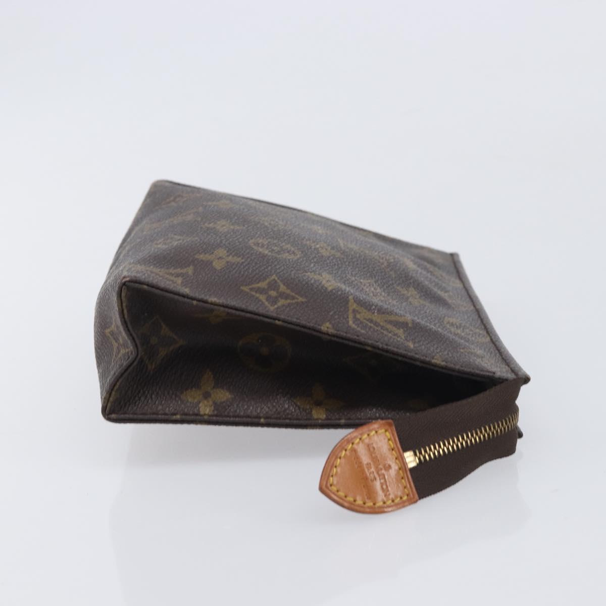 LOUIS VUITTON Monogram Poche Toilette 19 Pouch M47544 LV Auth 210470