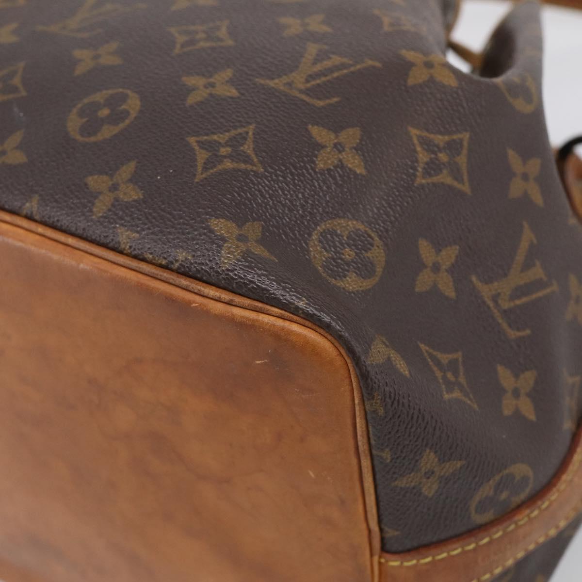 LOUIS VUITTON Monogram Petit Noe Shoulder Bag M42226 LV Auth 210747