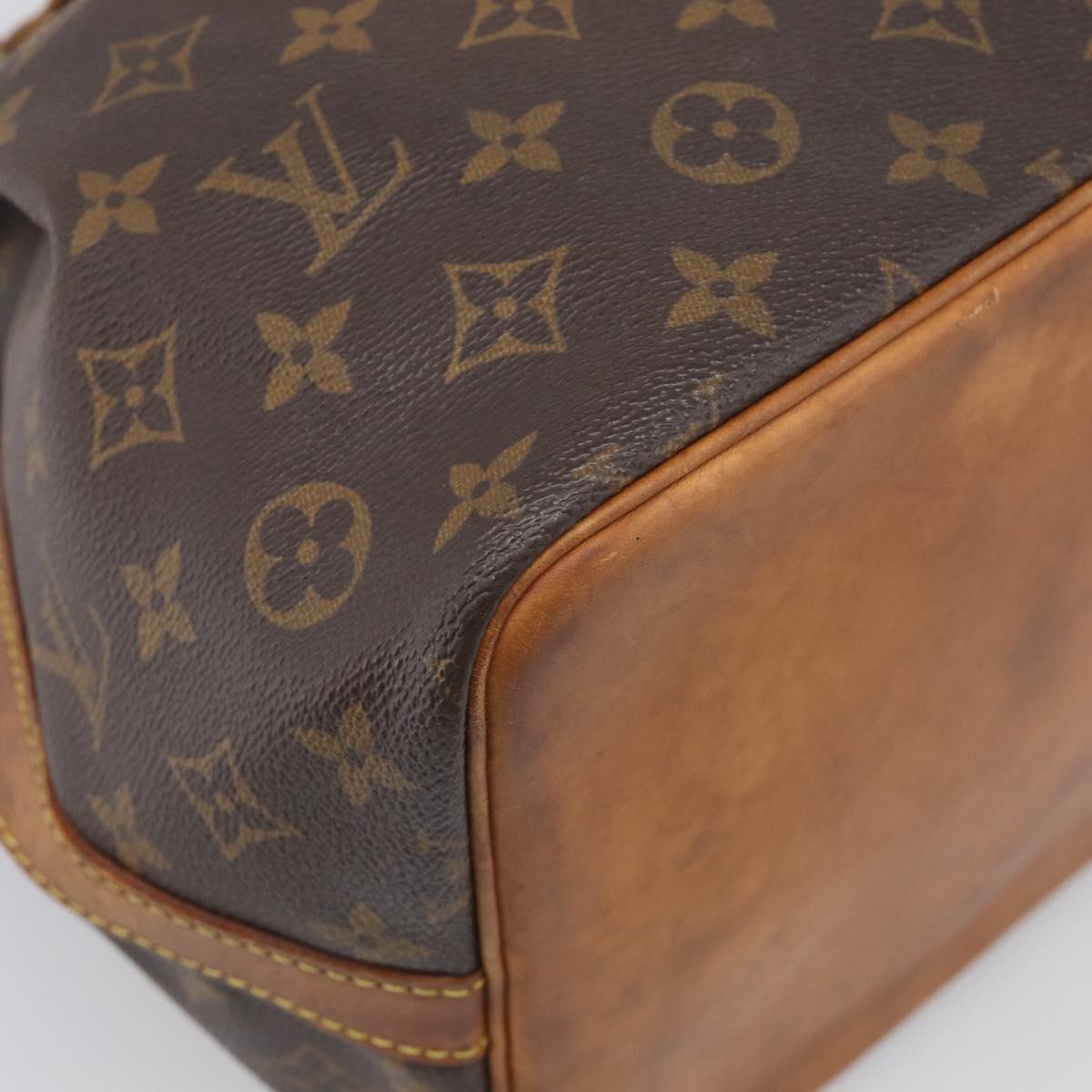 LOUIS VUITTON Monogram Petit Noe Shoulder Bag M42226 LV Auth 210747