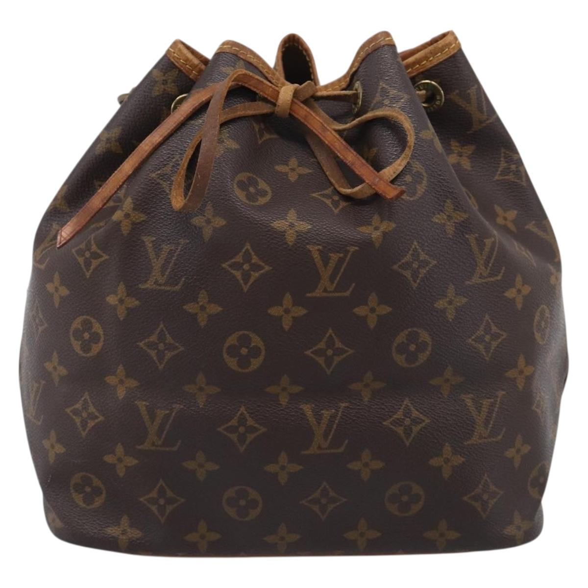 LOUIS VUITTON Monogram Petit Noe Shoulder Bag M42226 LV Auth 210747
