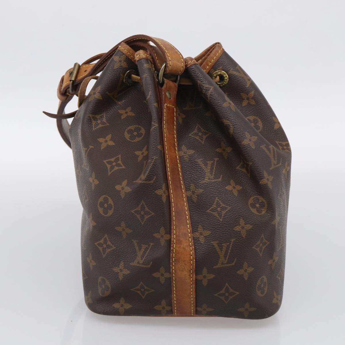 LOUIS VUITTON Monogram Petit Noe Shoulder Bag M42226 LV Auth 210747