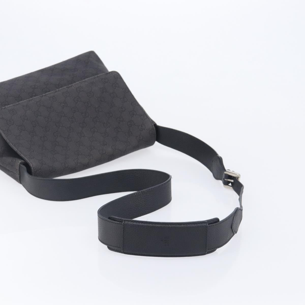 GUCCI GG Canvas Shoulder Bag Outlet Black 272351 Auth 210829A