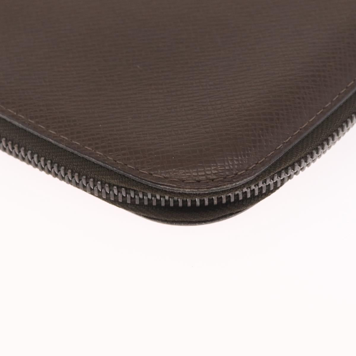 LOUIS VUITTON Taiga Organizer Atoll Travel Case Grizzly M30658 LV Auth 210856
