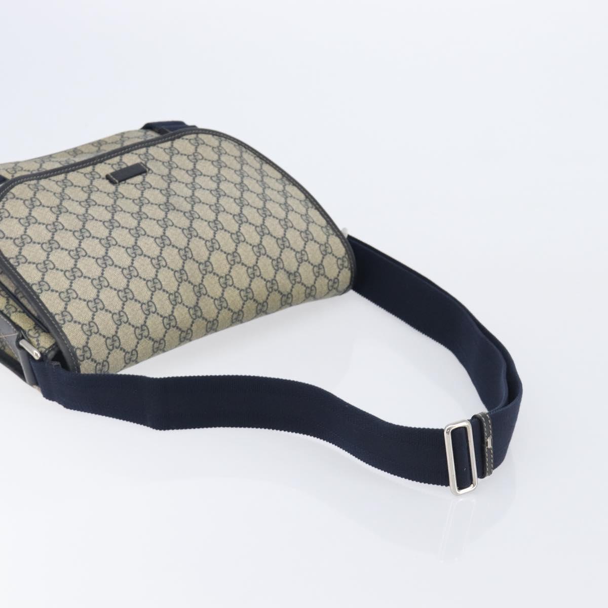 GUCCI GG Supreme Shoulder Bag PVC Navy Silver 201732 Auth 210870A