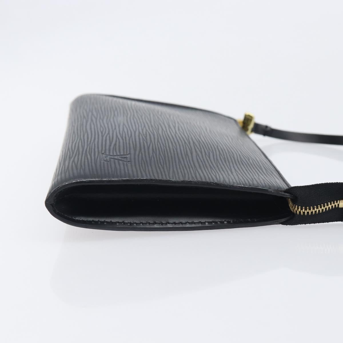 LOUIS VUITTON Epi Pochette Accessoires Pouch Black M52982 LV Auth 210879V