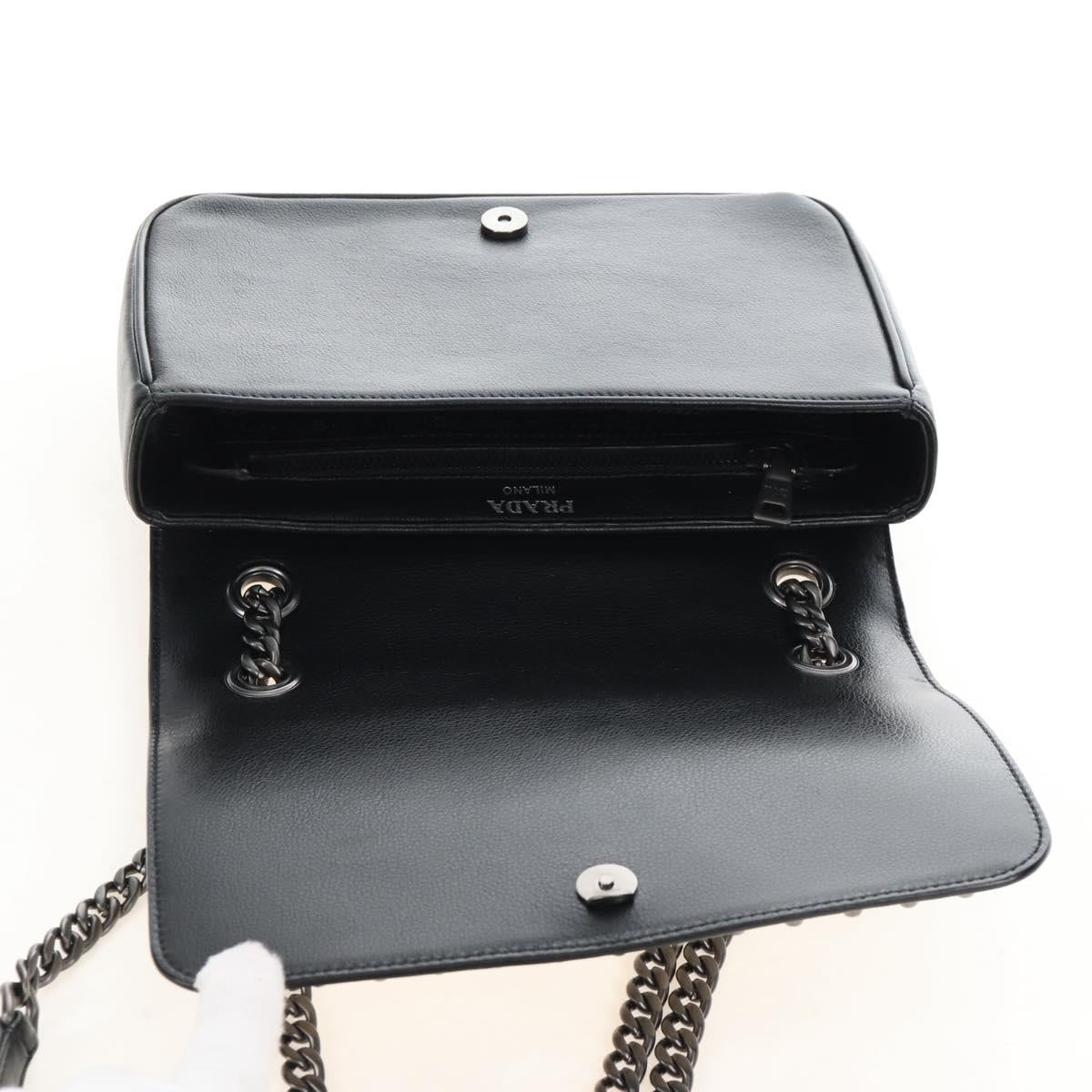 PRADA Chain Shoulder Bag Leather White Black Auth 210933V