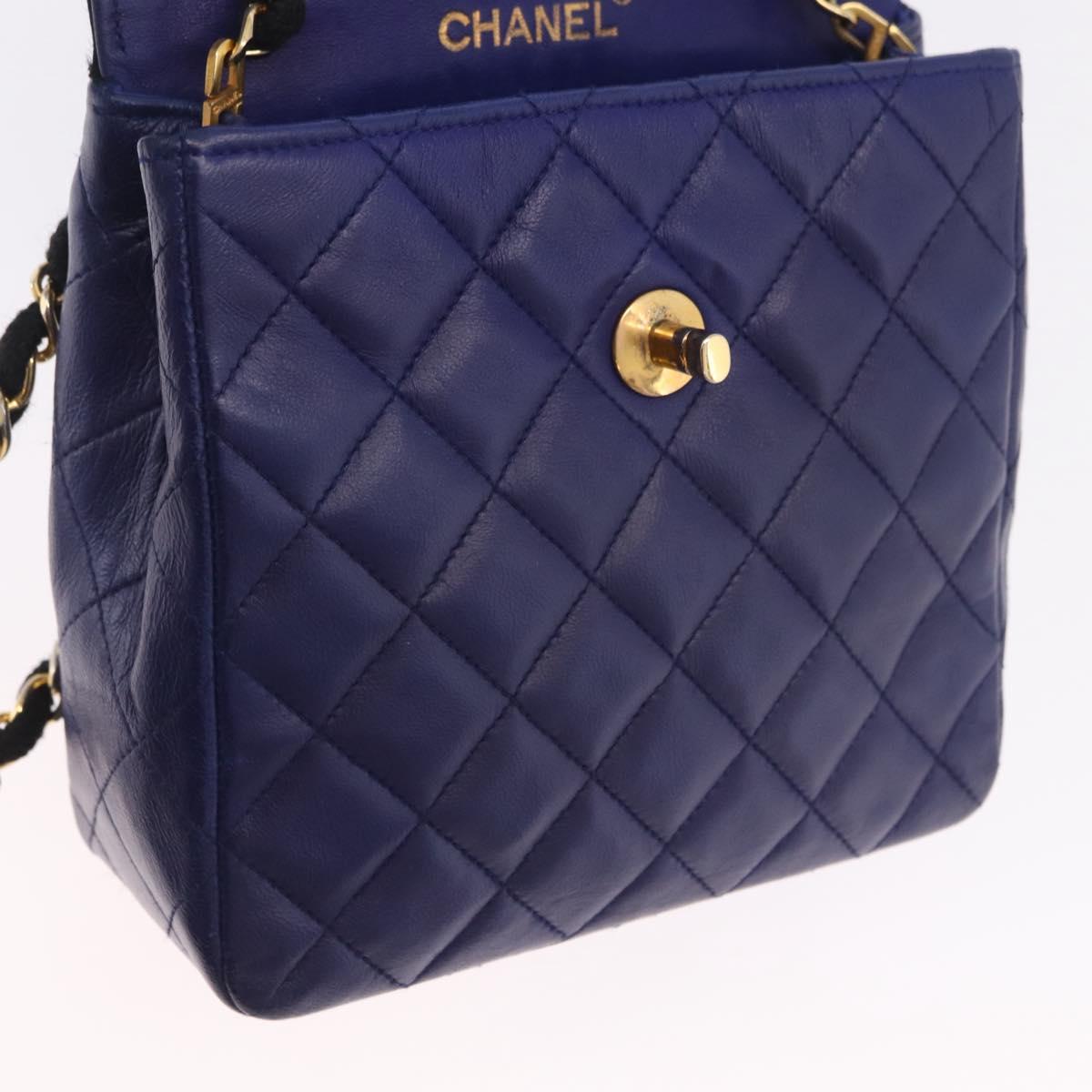 CHANEL Matelasse Chain Shoulder Bag Lamb Skin Navy Gold Tone CC Auth 211015A