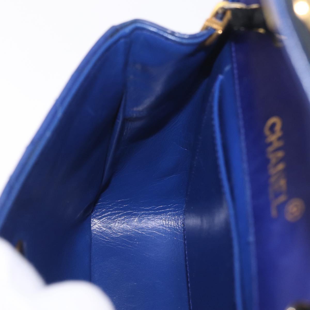 CHANEL Matelasse Chain Shoulder Bag Lamb Skin Navy Gold Tone CC Auth 211015A