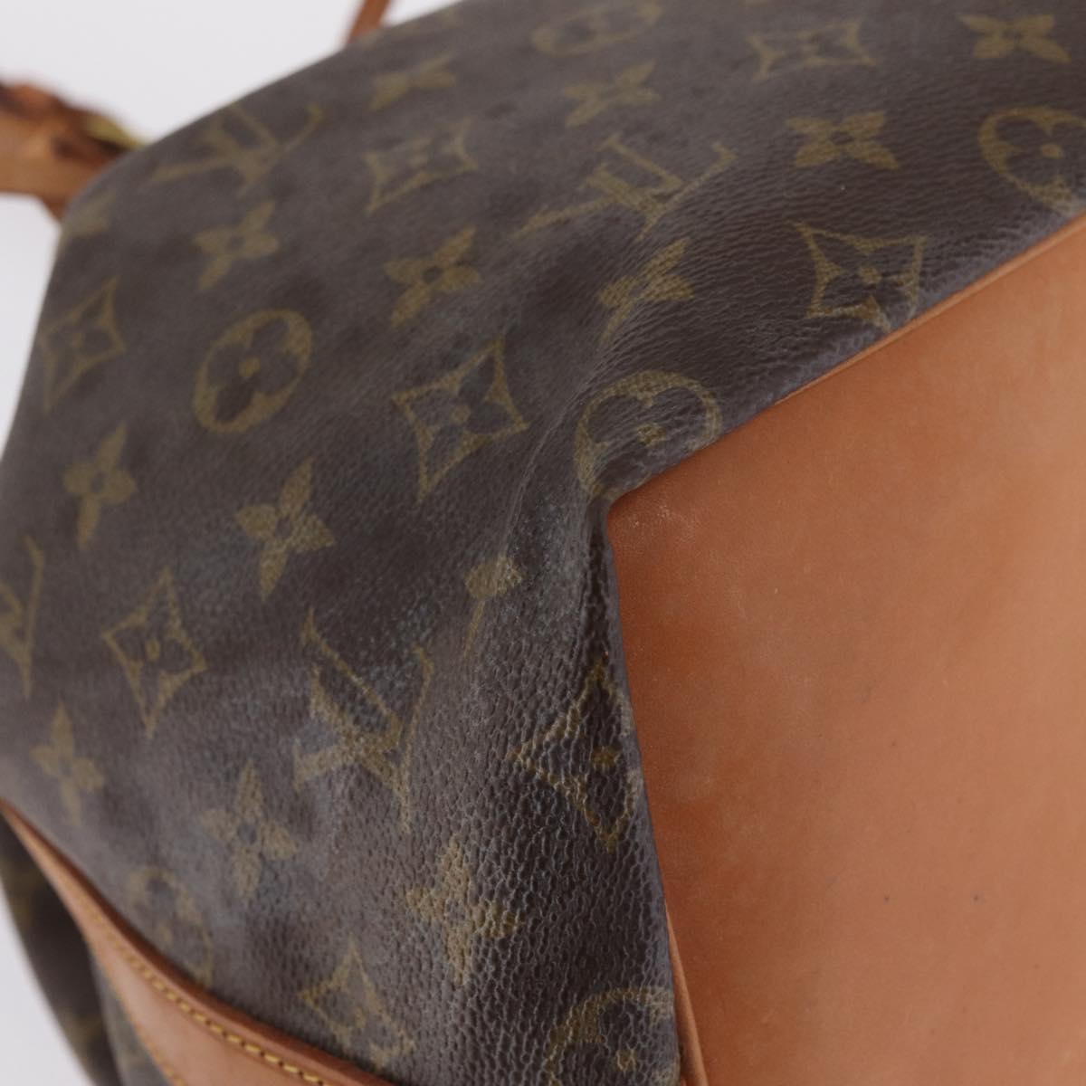 LOUIS VUITTON Monogram Petit Noe Shoulder Bag M42226 LV Auth 211205