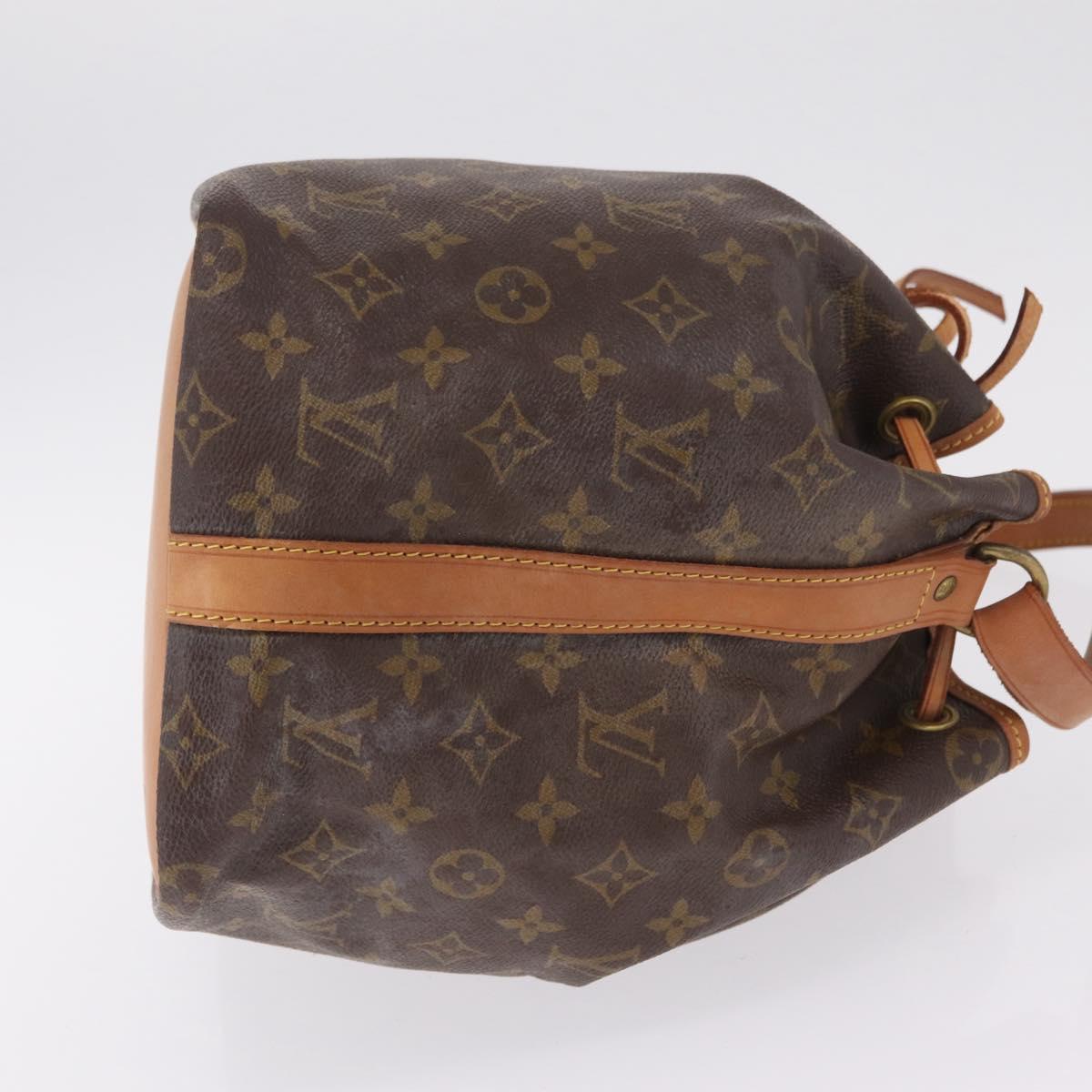 LOUIS VUITTON Monogram Petit Noe Shoulder Bag M42226 LV Auth 211205