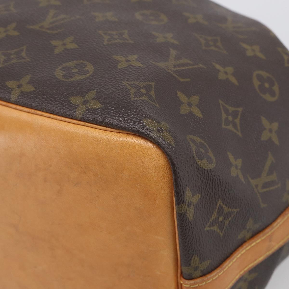 LOUIS VUITTON Monogram Petit Noe Shoulder Bag M42226 LV Auth 211272