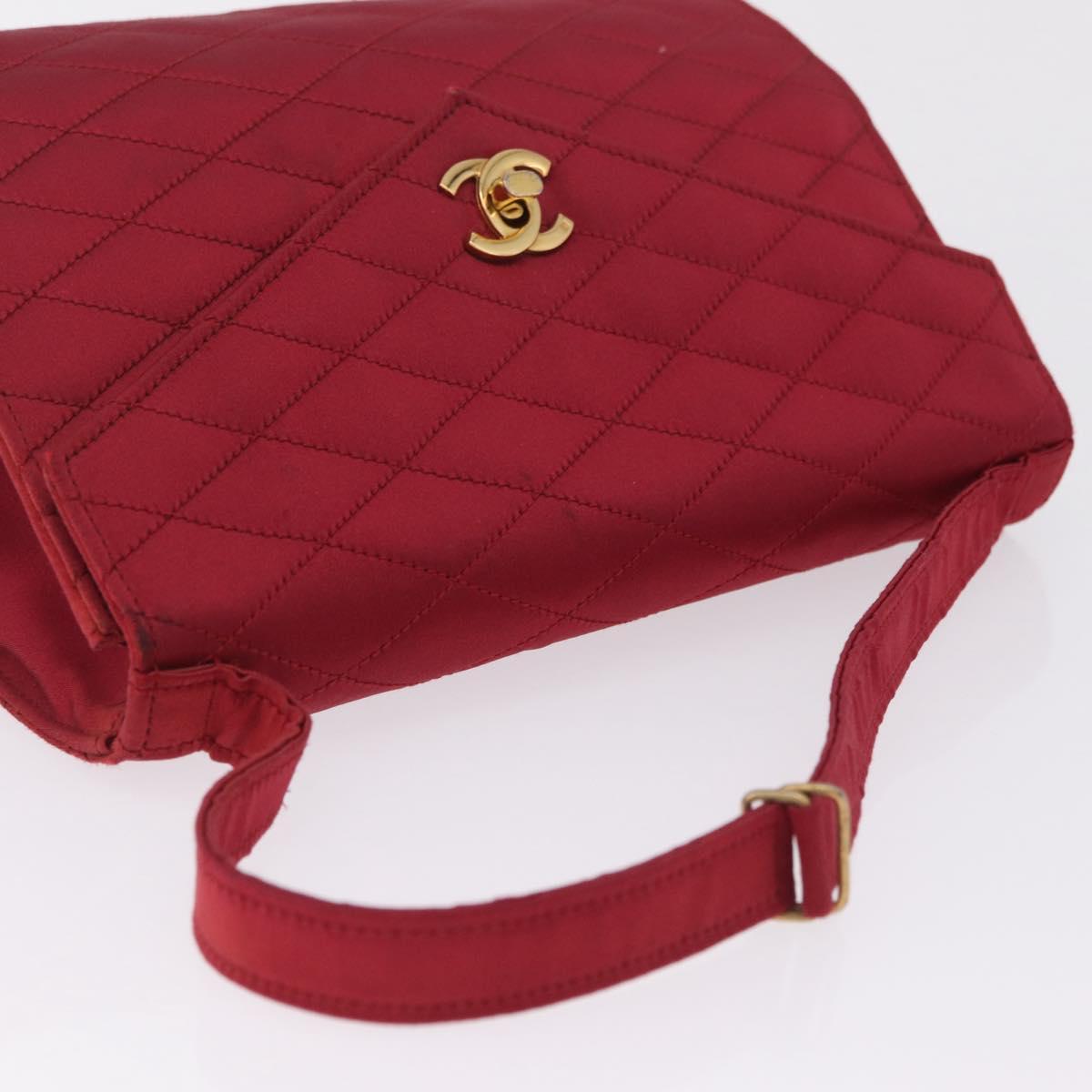 CHANEL Matelasse Hand Bag Satin Red Gold CC Auth 211302A