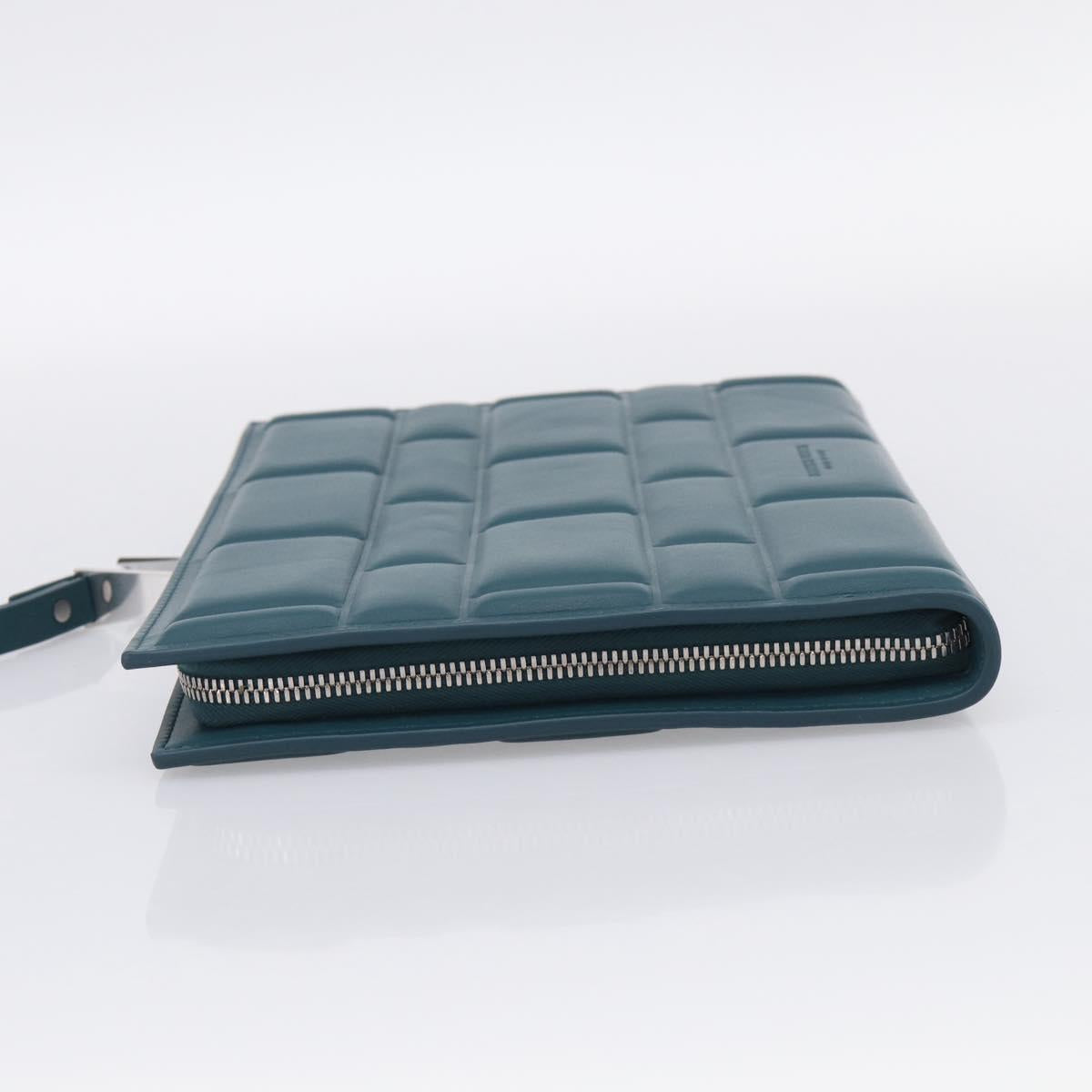 Bottega Veneta Clutch Bag Leather Green Auth 211469V