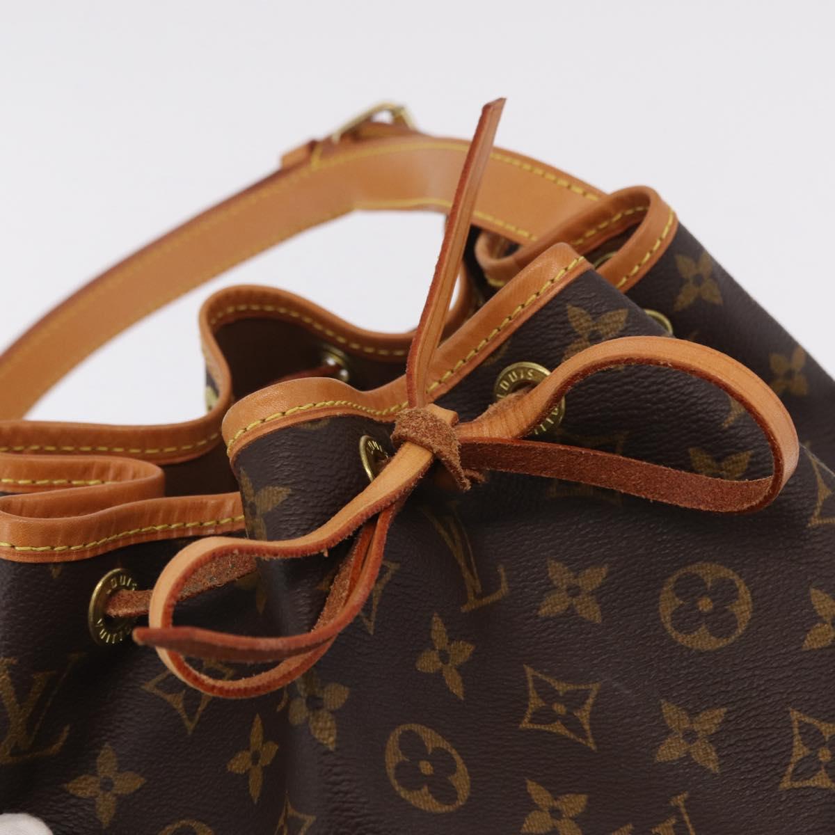 LOUIS VUITTON Monogram Petit Noe Shoulder Bag M42226 LV Auth 211490A