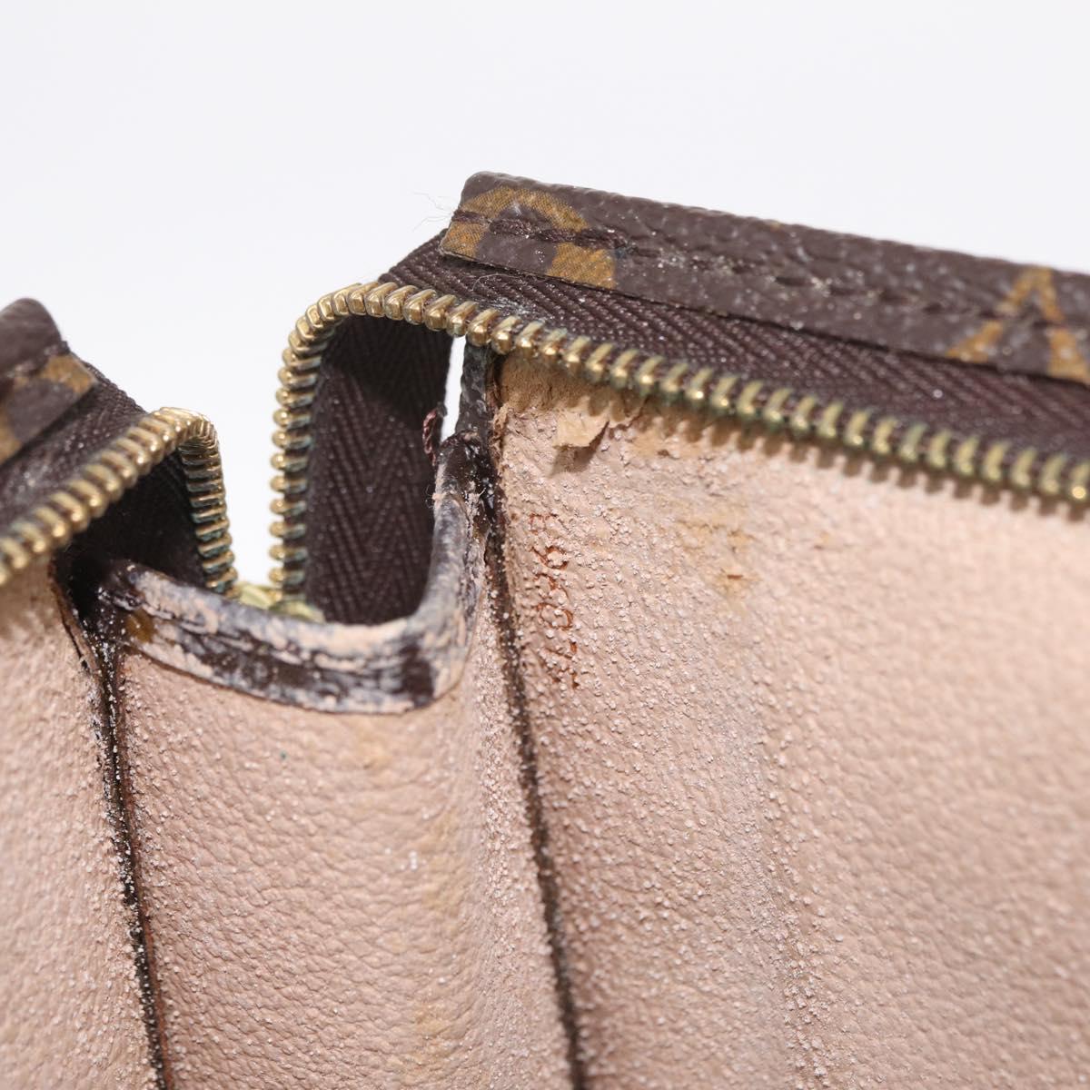 LOUIS VUITTON Monogram Poche Toilette 26 Pouch M47542 LV Auth 211922