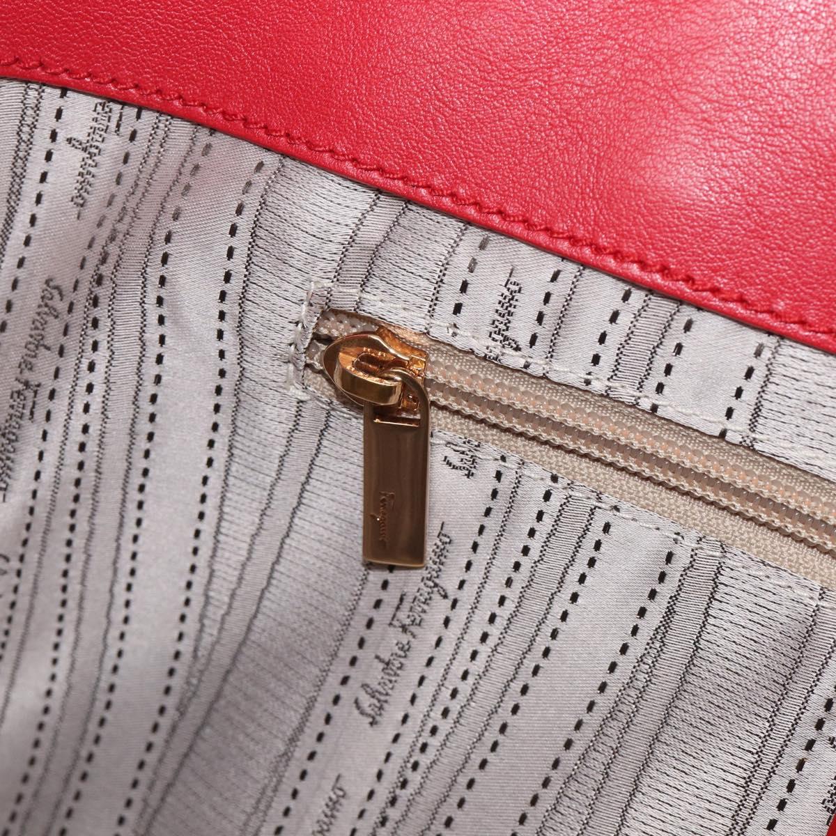 Salvatore Ferragamo Gancini Tote Bag Patent Leather Red Gold Auth 211993