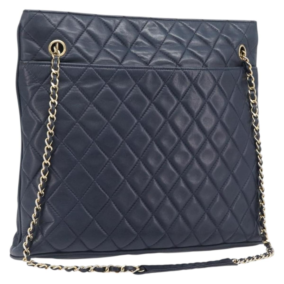 CHANEL Matelasse Chain Shoulder Bag Lamb Skin Navy Gold CC Auth 212060