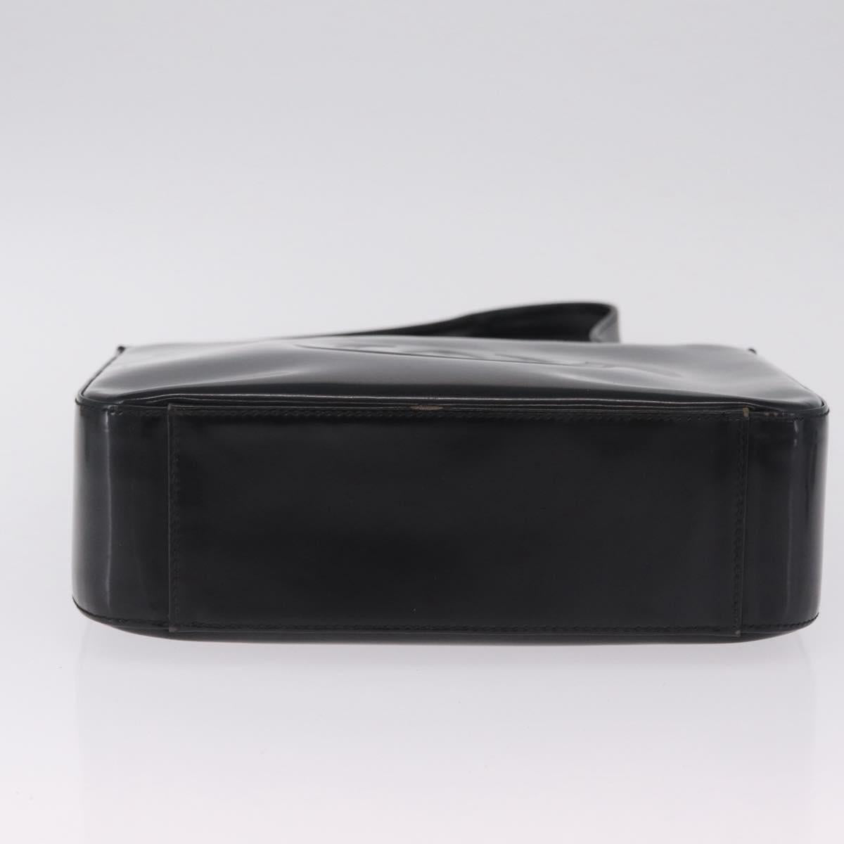GUCCI Shoulder Bag Patent Leather Black Silver 000 1013 0506 Auth 212123