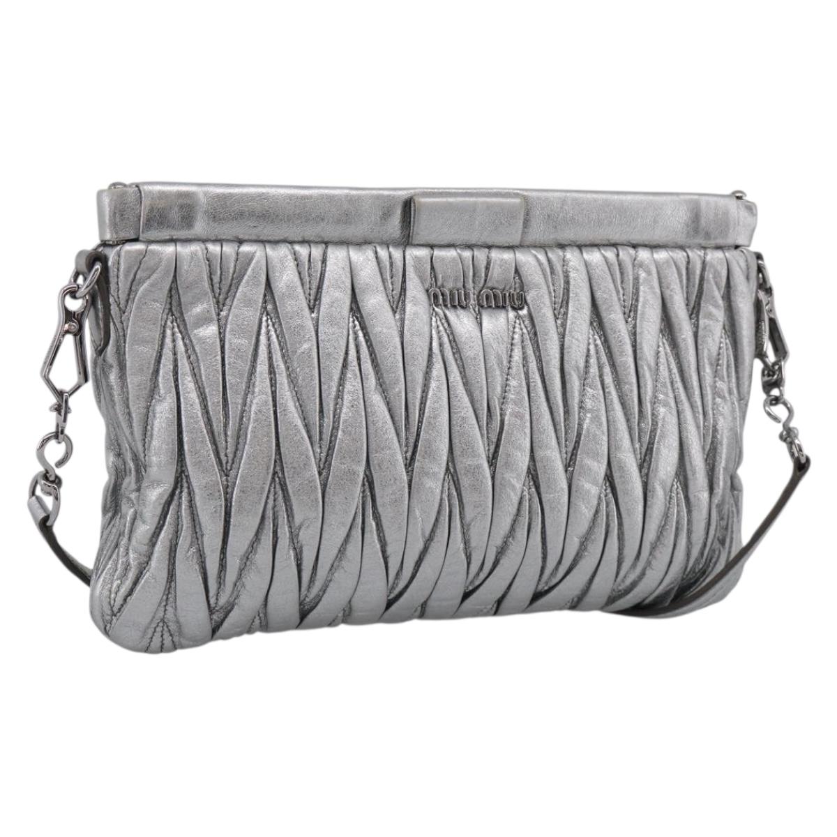 Miu Miu Matelasse Shoulder Bag Leather Silver Auth 212499V