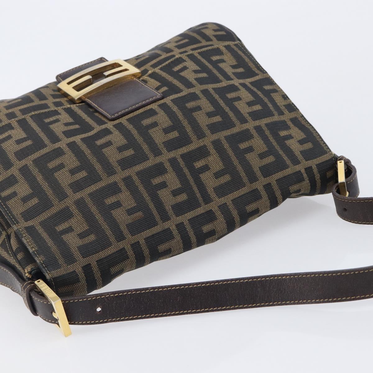 FENDI Zucca Canvas Mamma Baguette Shoulder Bag Brown Black Auth 212955A