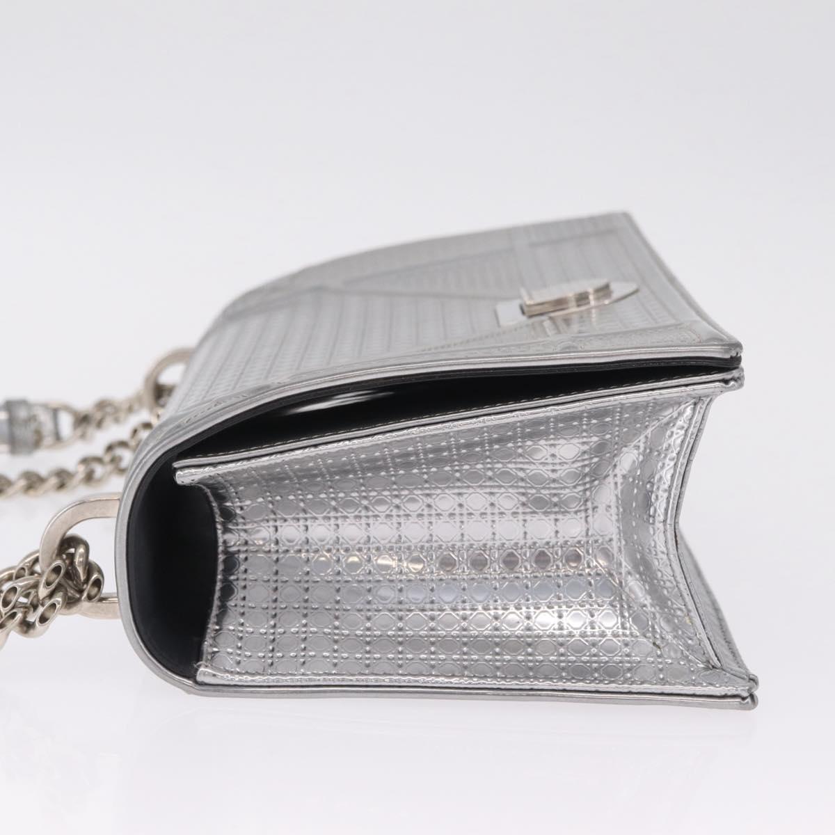 Christian Dior Diorama Chain Shoulder Bag Patent leather Silver Auth 213155V