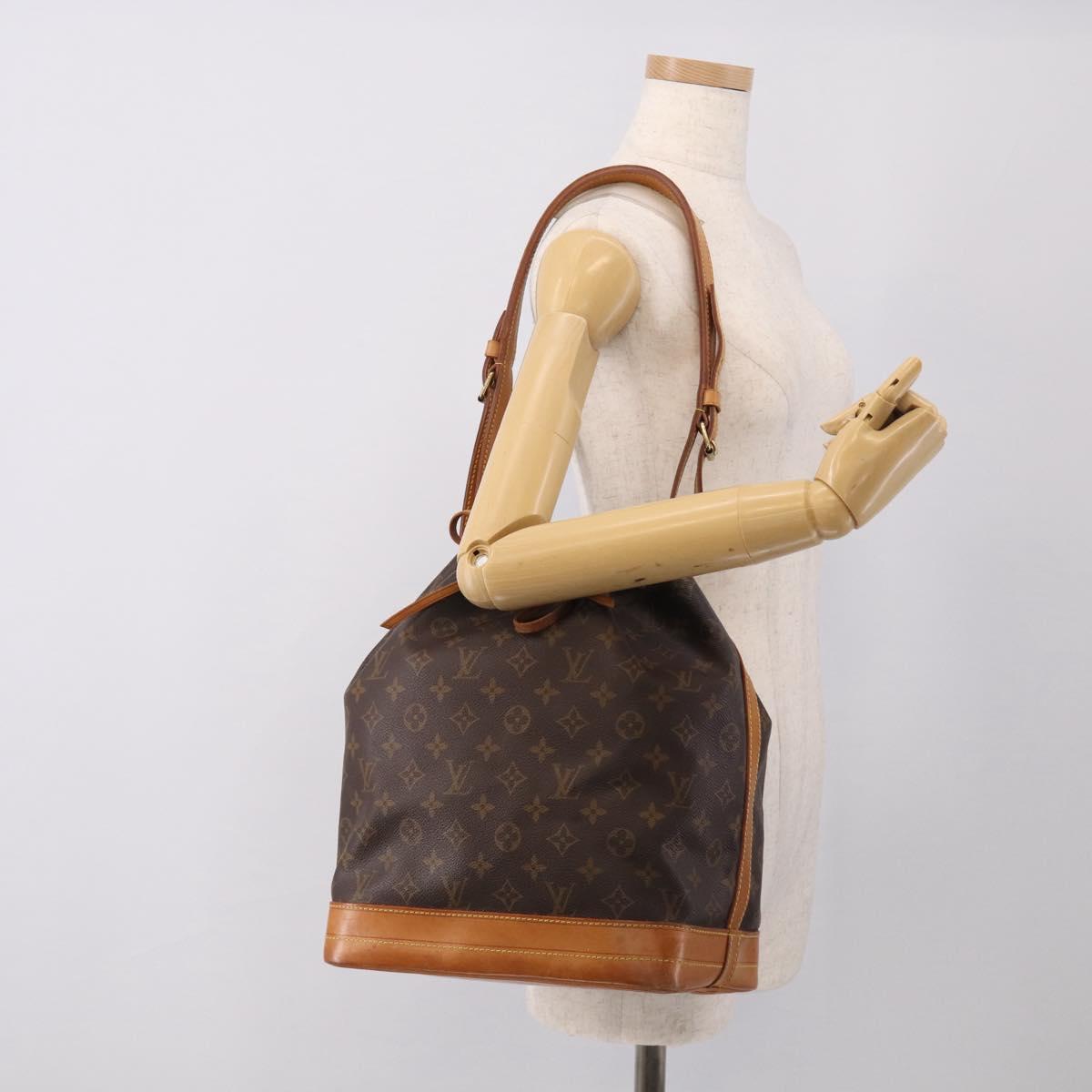 LOUIS VUITTON Monogram Noe Shoulder Bag M42224 LV Auth 213405V