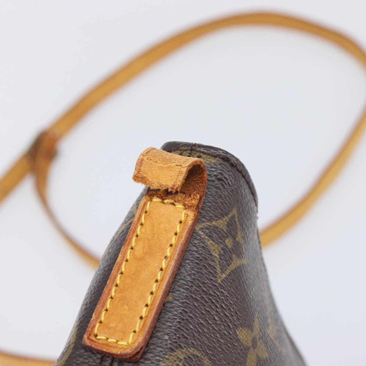 LOUIS VUITTON Monogram Trotteur Shoulder Bag M51240 LV Auth 213433