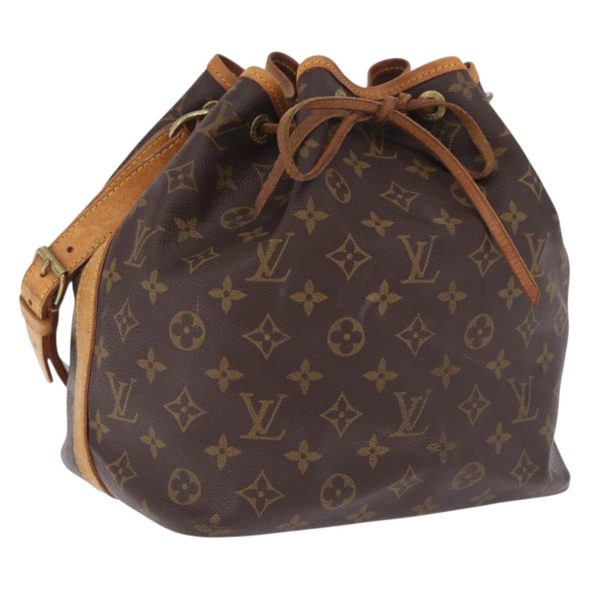LOUIS VUITTON Monogram Petit Noe Shoulder Bag M42226 LV Auth 213475