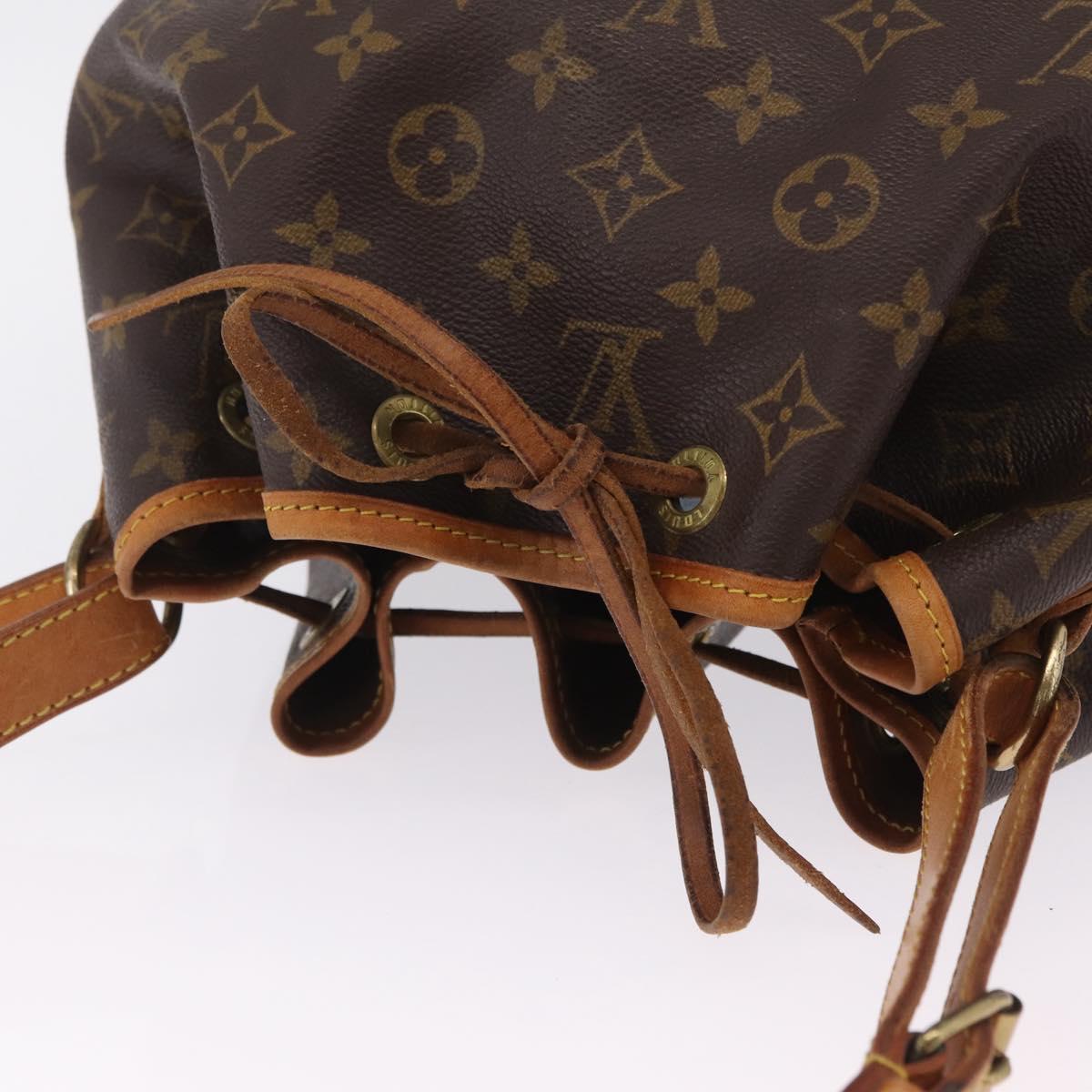 LOUIS VUITTON Monogram Petit Noe Shoulder Bag M42226 LV Auth 213475