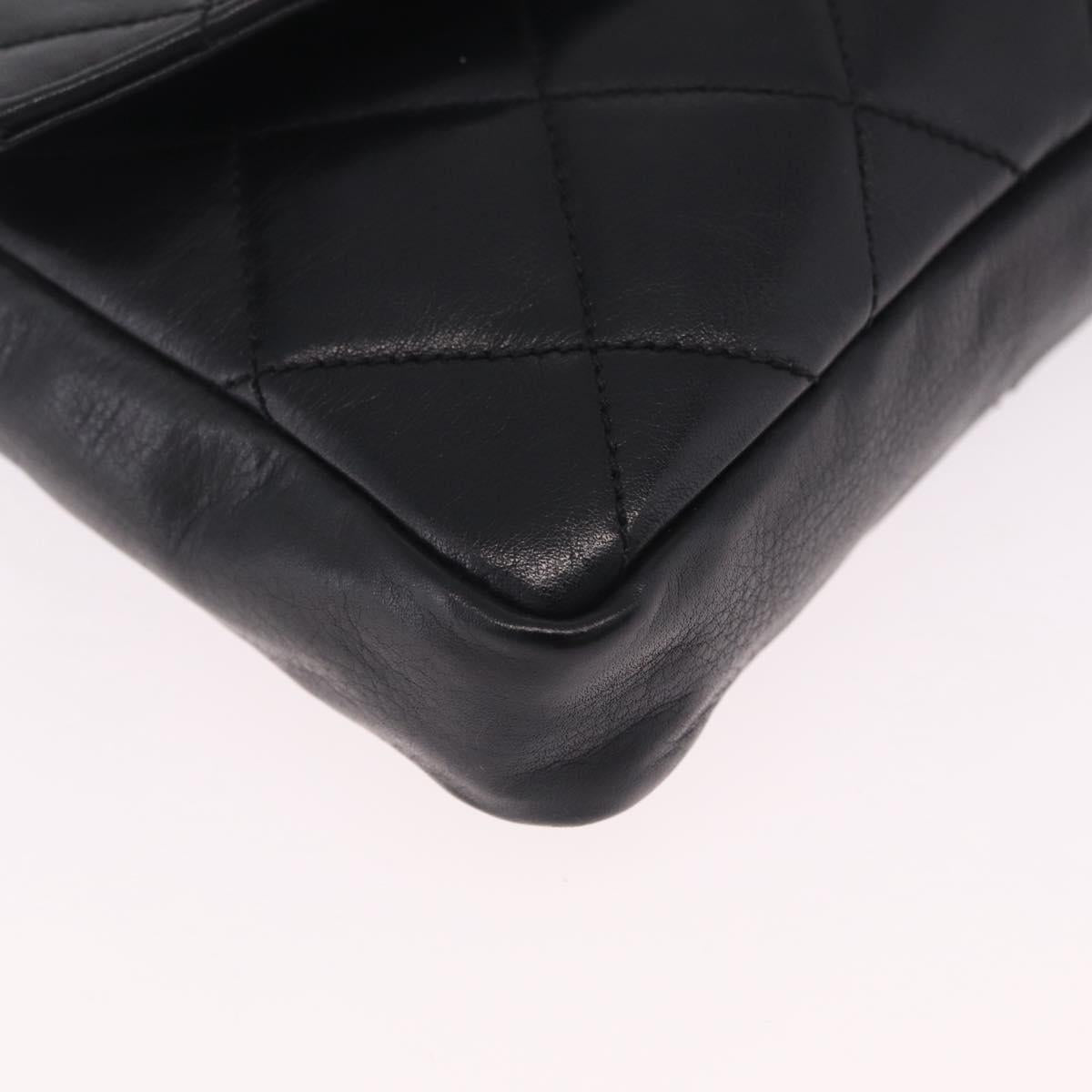 CHANEL Matelasse Waist bag Lamb Skin Black Gold CC Auth 213484