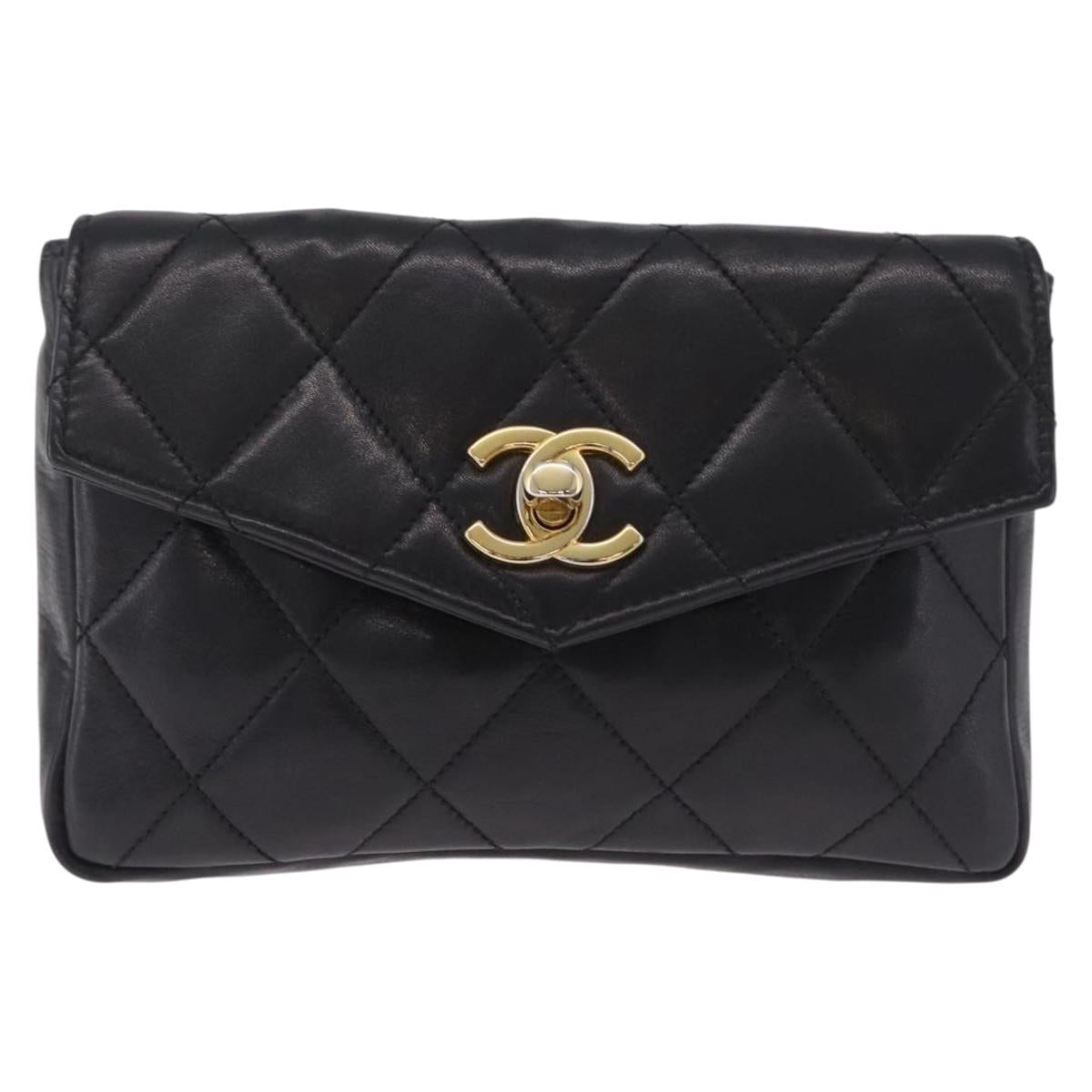 CHANEL Matelasse Waist bag Lamb Skin Black Gold CC Auth 213484
