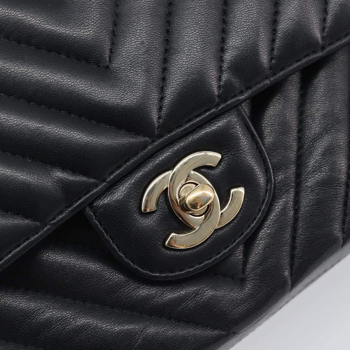 CHANEL Chevron V Stitch Chain Bag Lamb Skin Black Gold CC Auth 213946SAM